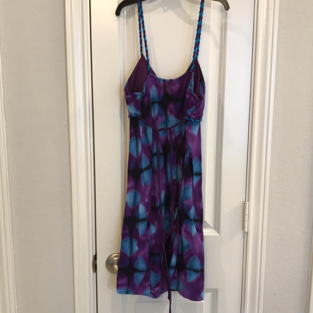 Dress - Picture 3 of 3
